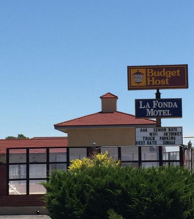 ליברל Budget Inn Lafonda Motel מראה חיצוני תמונה